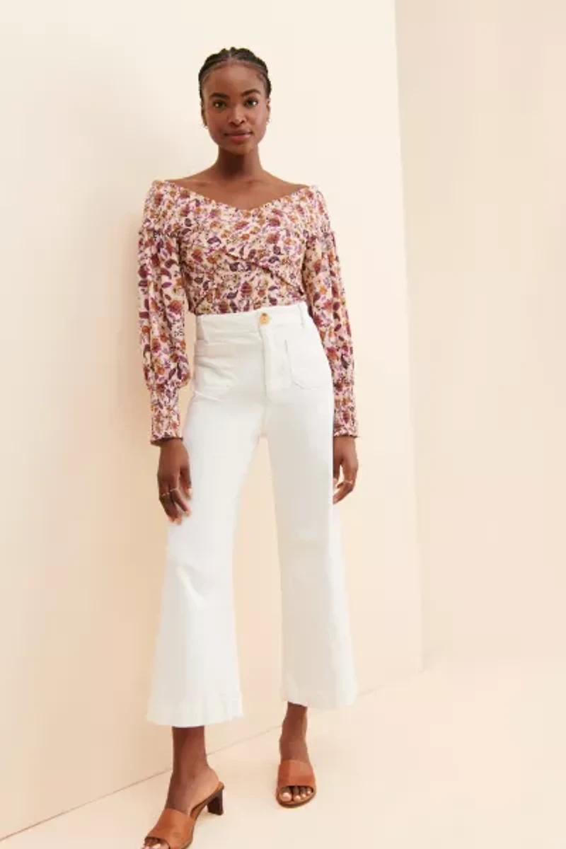 BB Dakota Broken Paisley Smocked Top