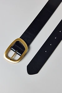 Modern Oval Buckle Leather Belt
