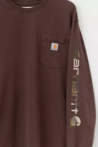 Vintage Y2K Carhartt Camouflage Print Long Sleeve Graphic Pocket T-Shirt