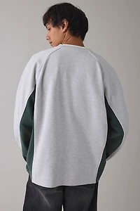 iets frans… Sports Panel Heavyweight V-Neck Sweatshirt
