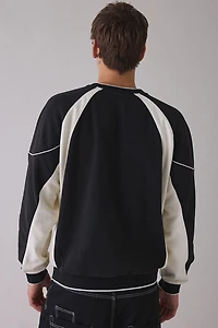 iets frans… Sporty Paneled Crew Neck Sweatshirt
