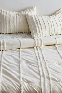 Stripe Tufted Comforter