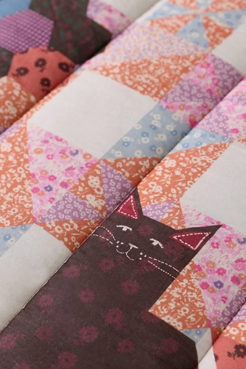 Laura Patchwork Icon Quilt