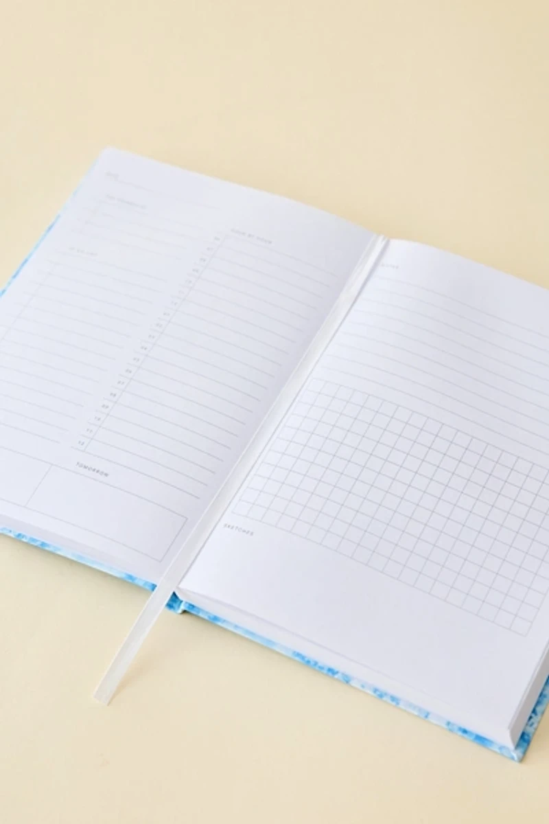 Pretty Patterned 2026 Daily Planner