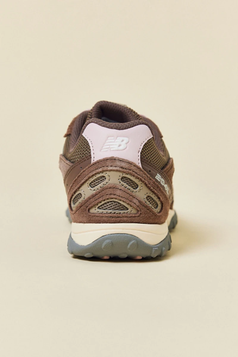 New Balance 204L Sneakers