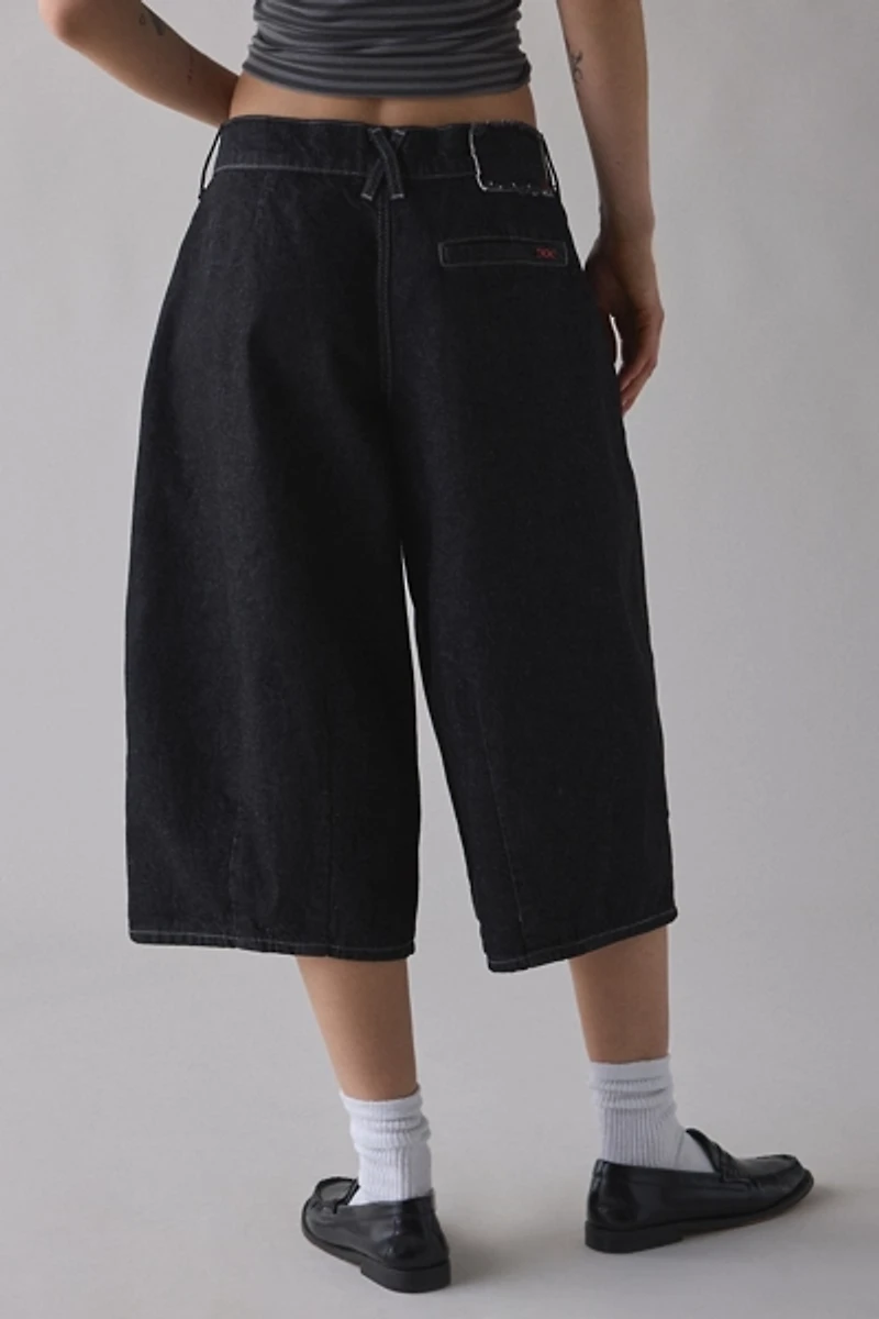 BDG Jax Cropped Pleated Cocoon Mid-Rise Jean