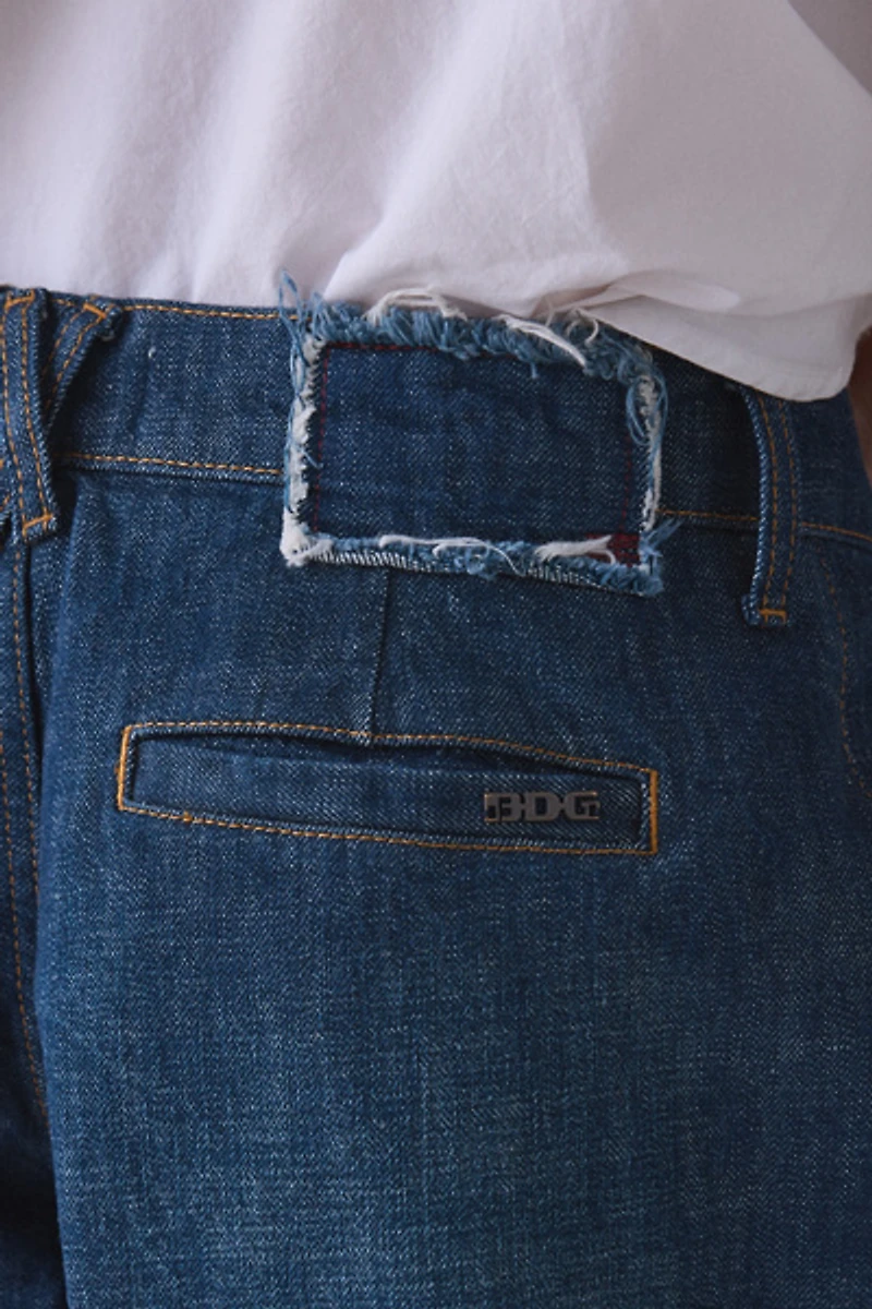 BDG Jax Cropped Pleated Cocoon Mid-Rise Jeans