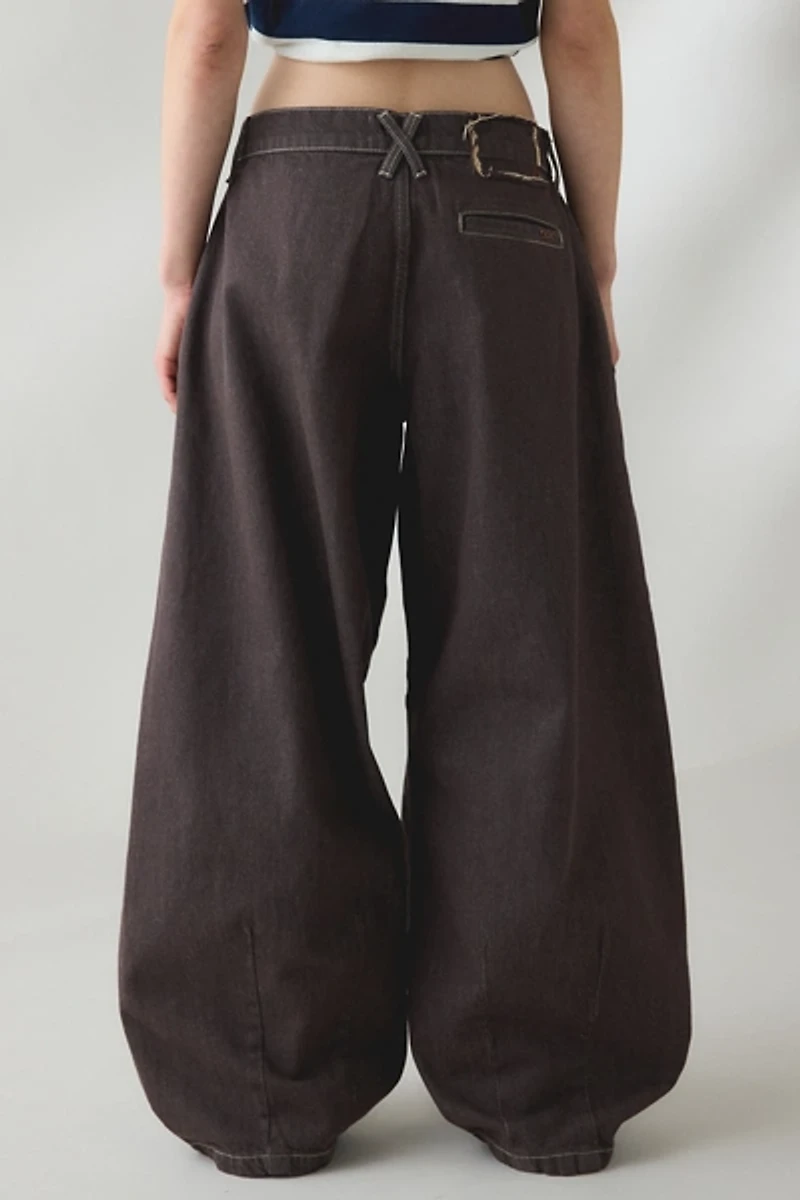 BDG Jax Pleated Cocoon Low-Rise Jean