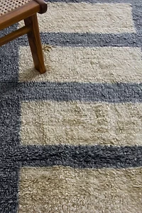 Revival Pepper Hand-Knotted Shag Wool Rug