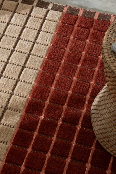 Revival Triplo Strato Hand-loomed Wool Rug