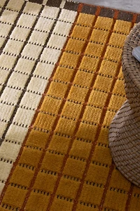 Revival Triplo Strato Hand-loomed Wool Rug