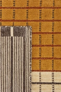 Revival Triplo Strato Hand-loomed Wool Rug
