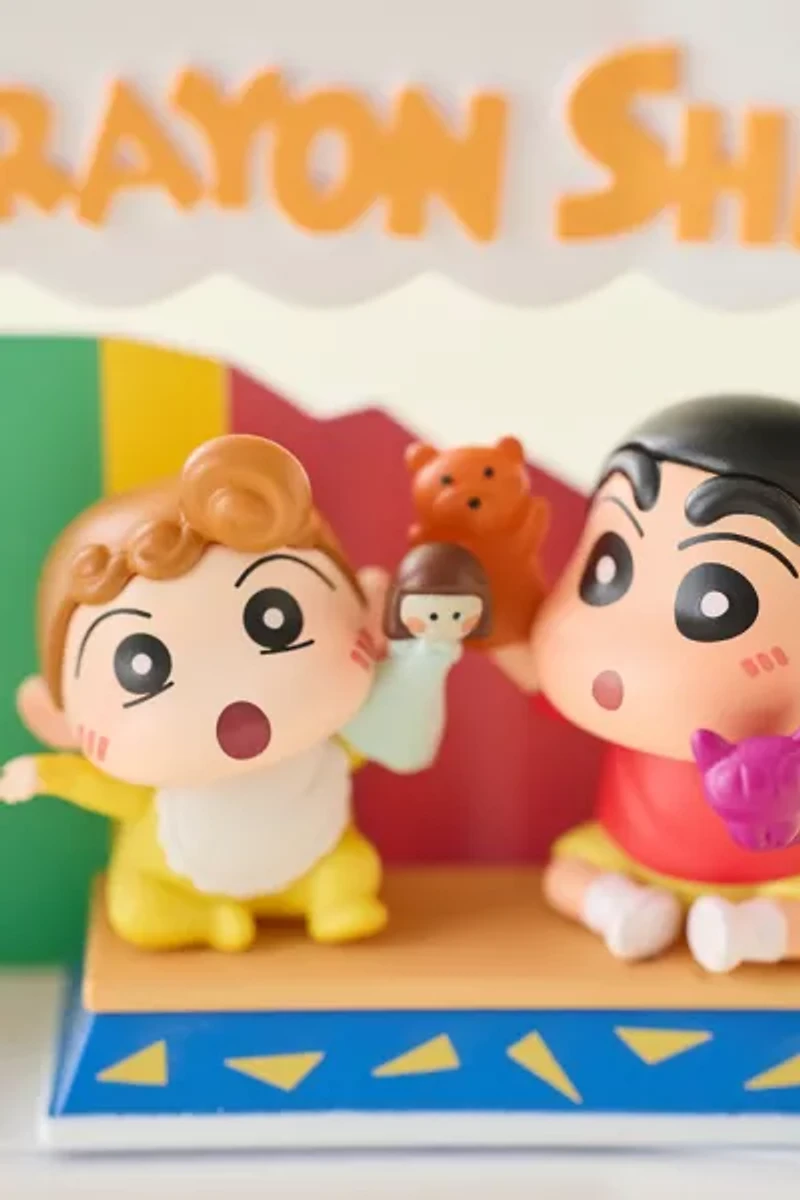 POP MART Crayon Shinchan Life Theatre Series Blind Box Scene Set