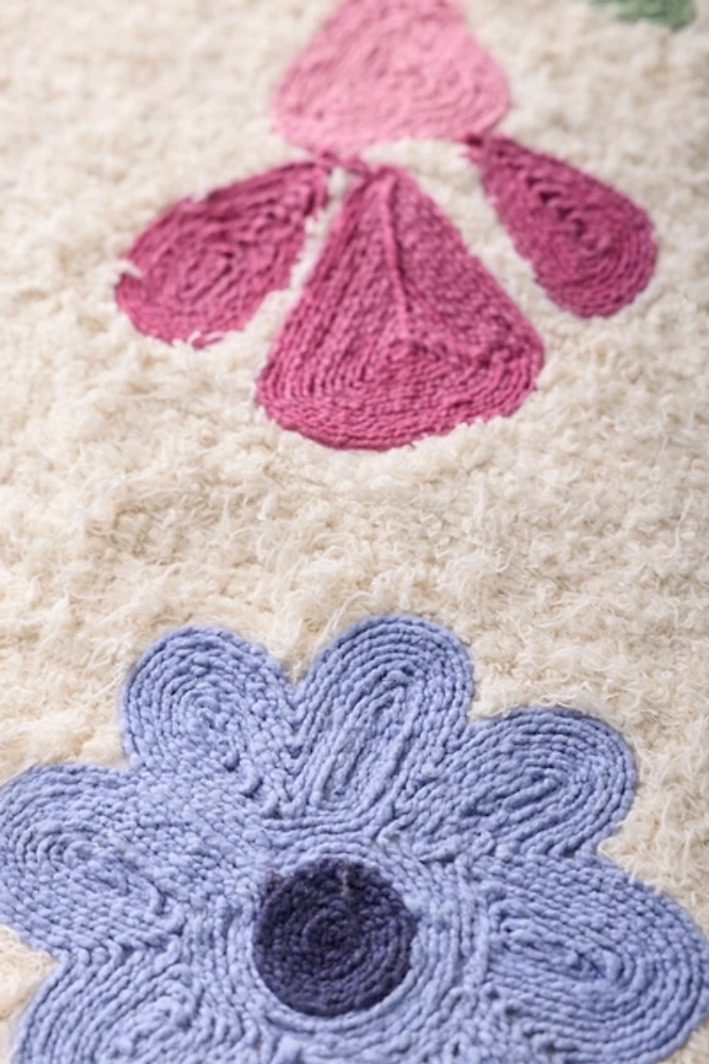 Bloom Floral Shaggy Tufted Runner Rug