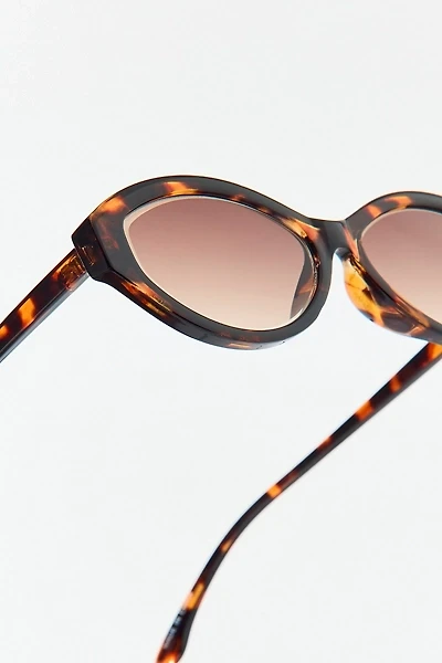 Meera Oval Sunglasses