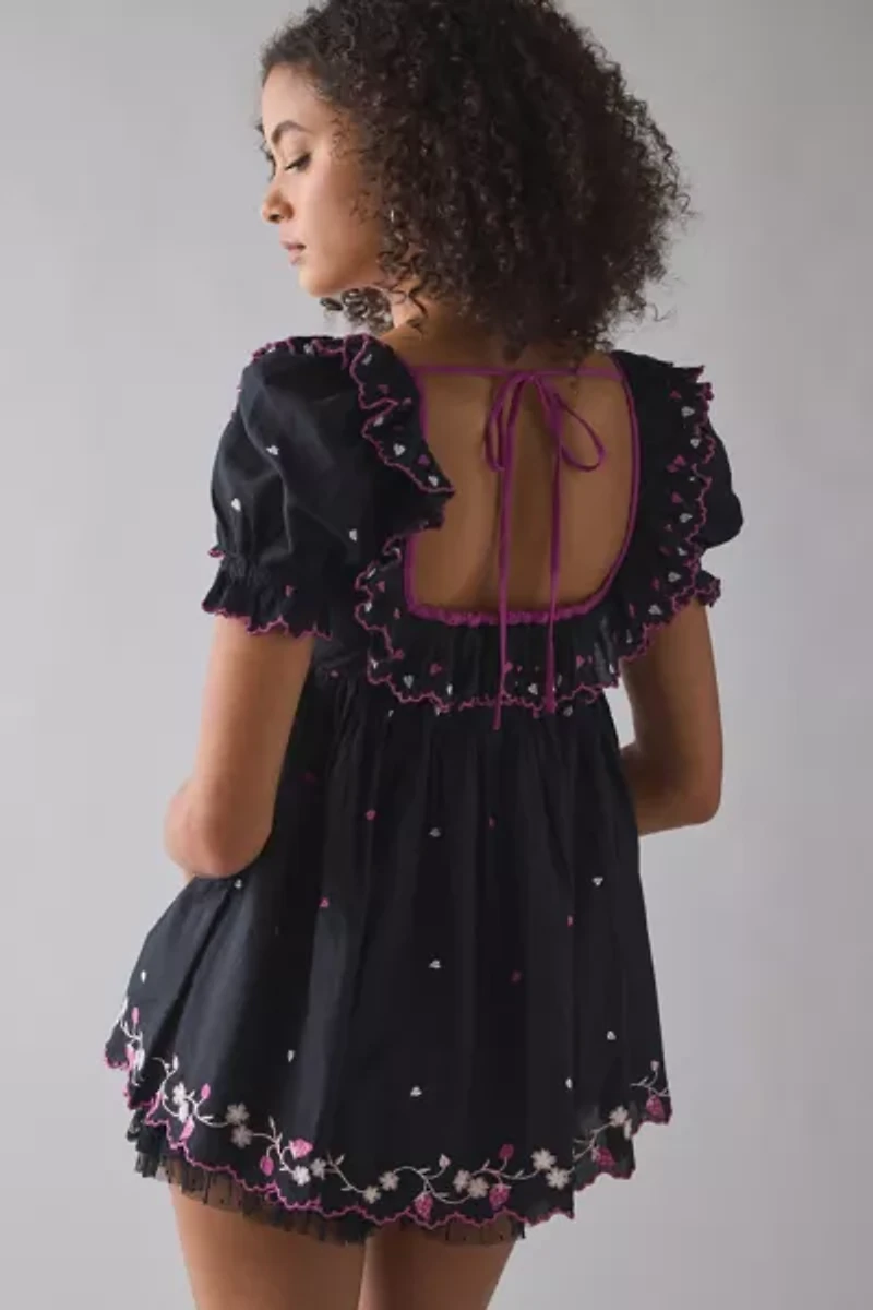 Kimchi Blue Clara Embroidered Puff Sleeve Babydoll Tunic Top