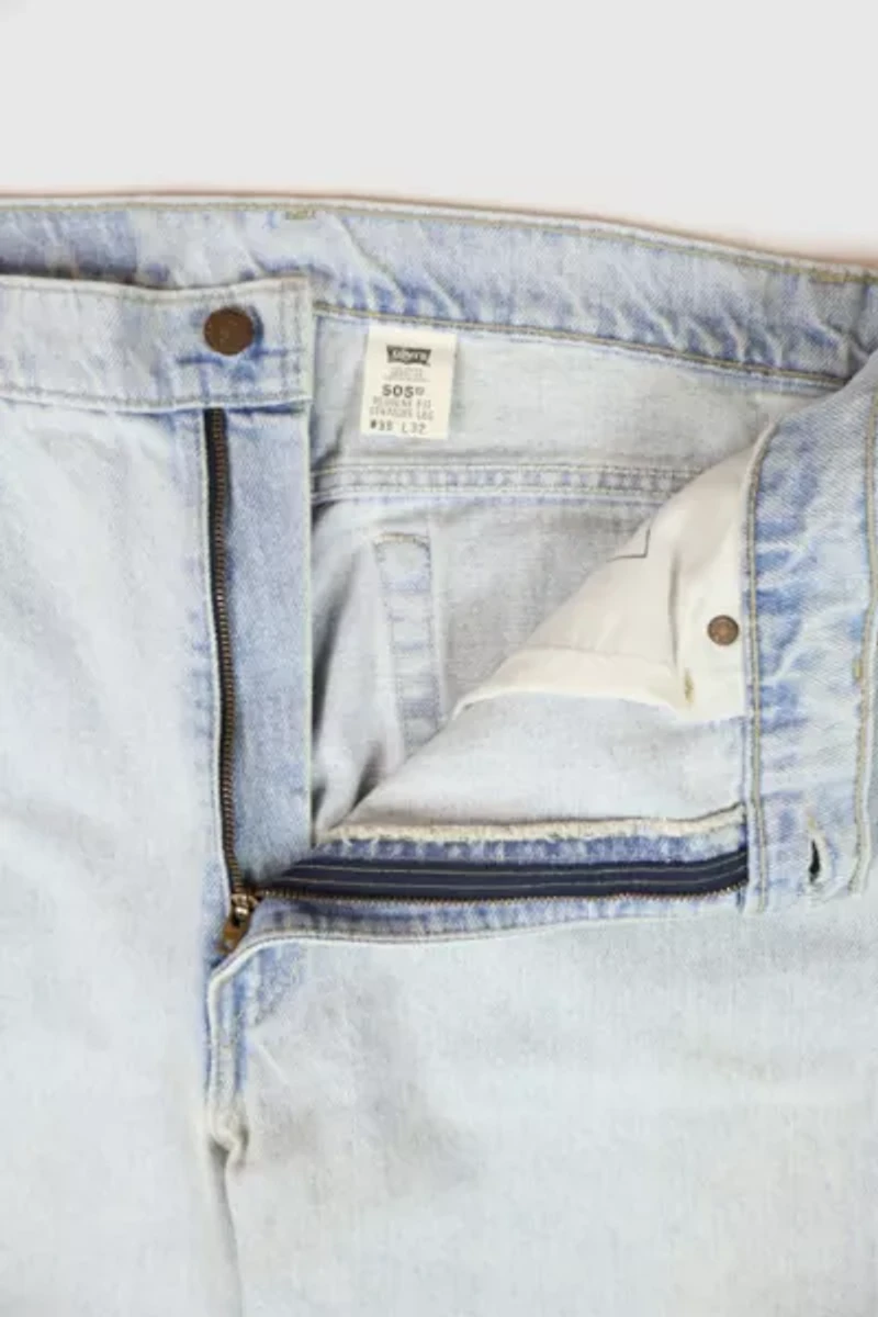 Vintage Levi’s® 505 Straight Fit Jeans