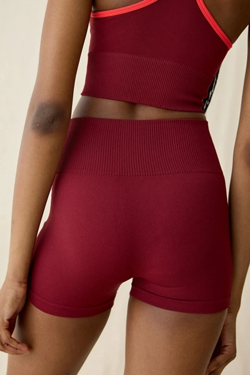 P.E Nation Restore Cabernet + Strawberry Seamless 2.5" Bike Shorts
