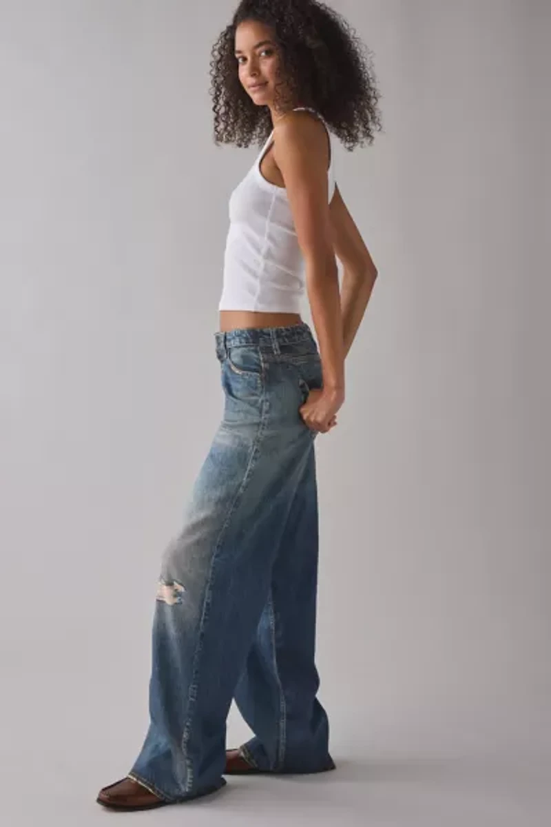 GUESS JEANS G11 Mid-Rise Wide Leg Jean