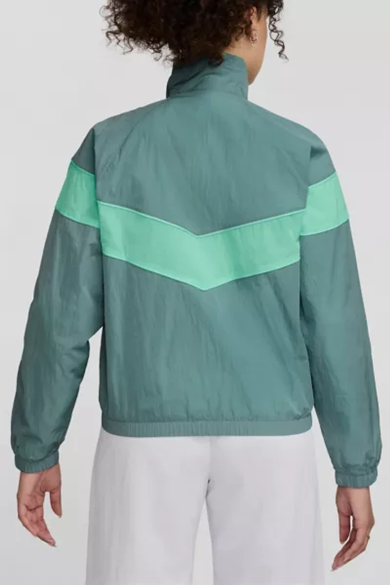 Nike Windrunner Loose UV Woven Full-Zip Jacket