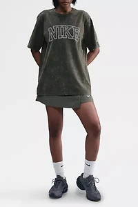 Nike Sportswear Classics Loose Graphic Tee