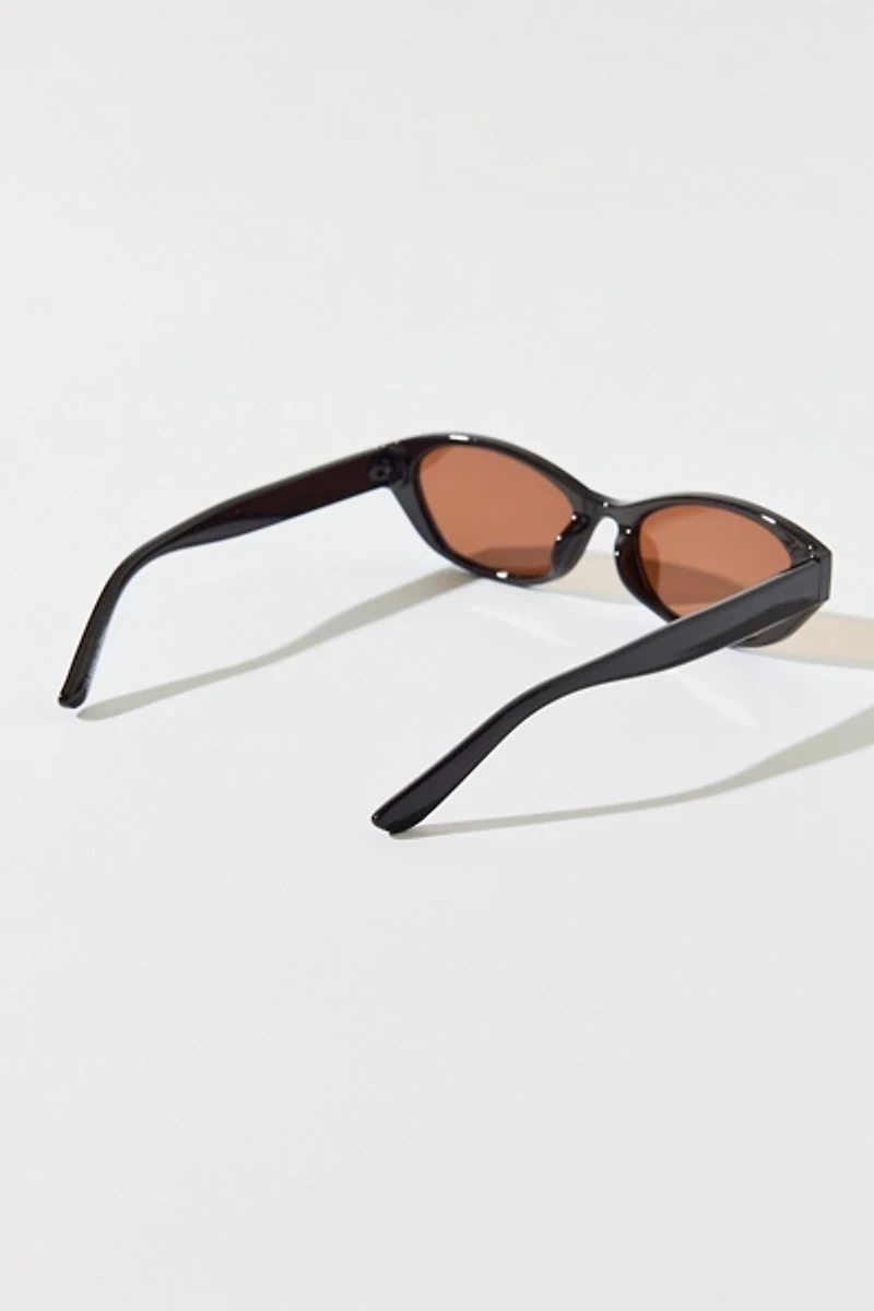 Xoia Oval Sunglasses