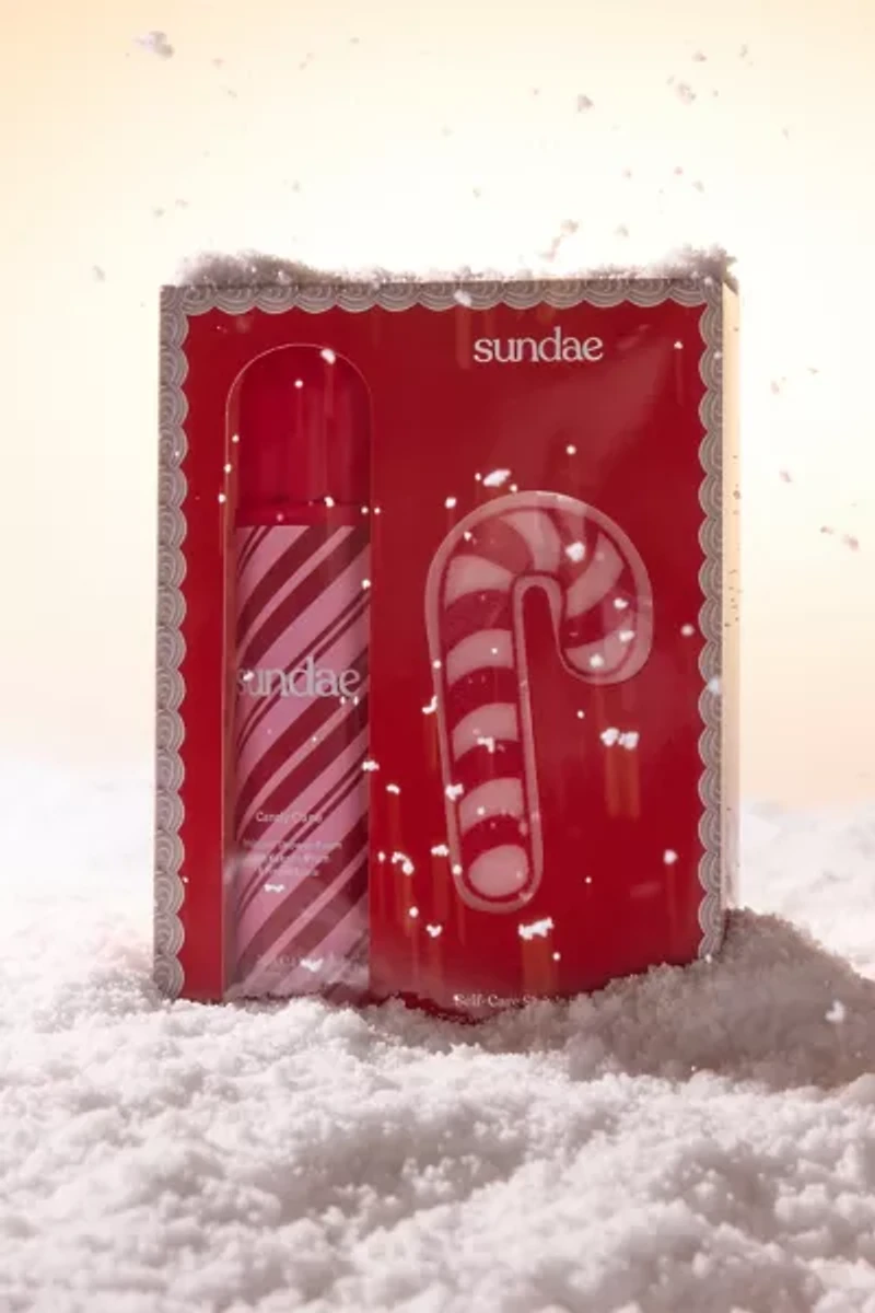 Sundae Self-Care Sleigh Whipped Shower Foam & Sponge Gift Set