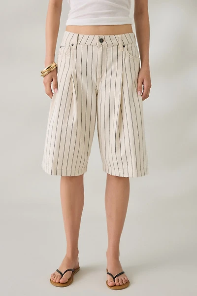 GUESS JEANS Pleated Bermuda Denim Shorts