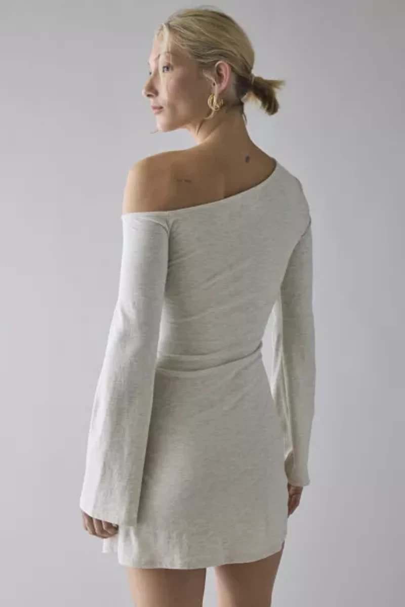 ReMADE By UO Remnants Asymmetric Cinched Off-Shoulder Long Sleeve Mini Dress