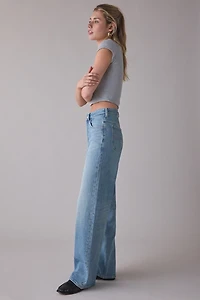 Lee Rider™ Mid-Rise Loose Straight Jean