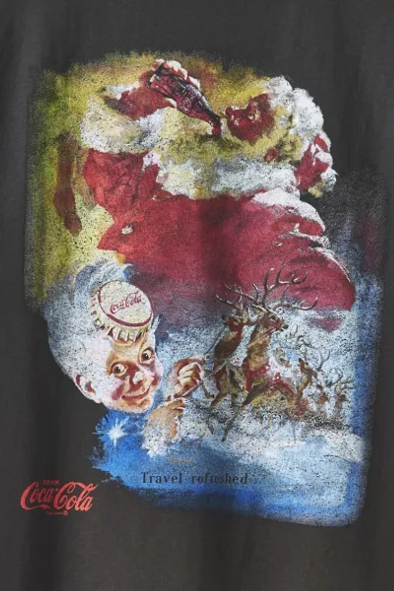 Coca-Cola Vintage Holiday Graphic Tee