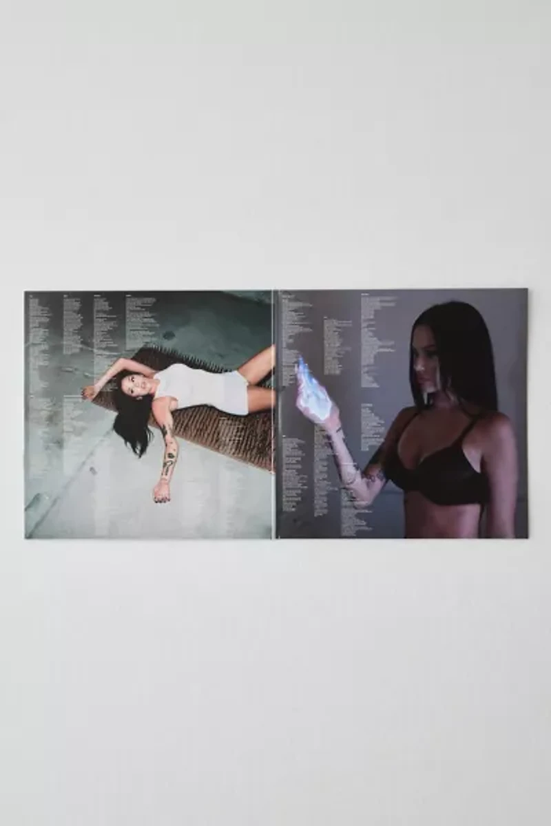 Maggie Lindemann - i feel everything UO Exclusive LP