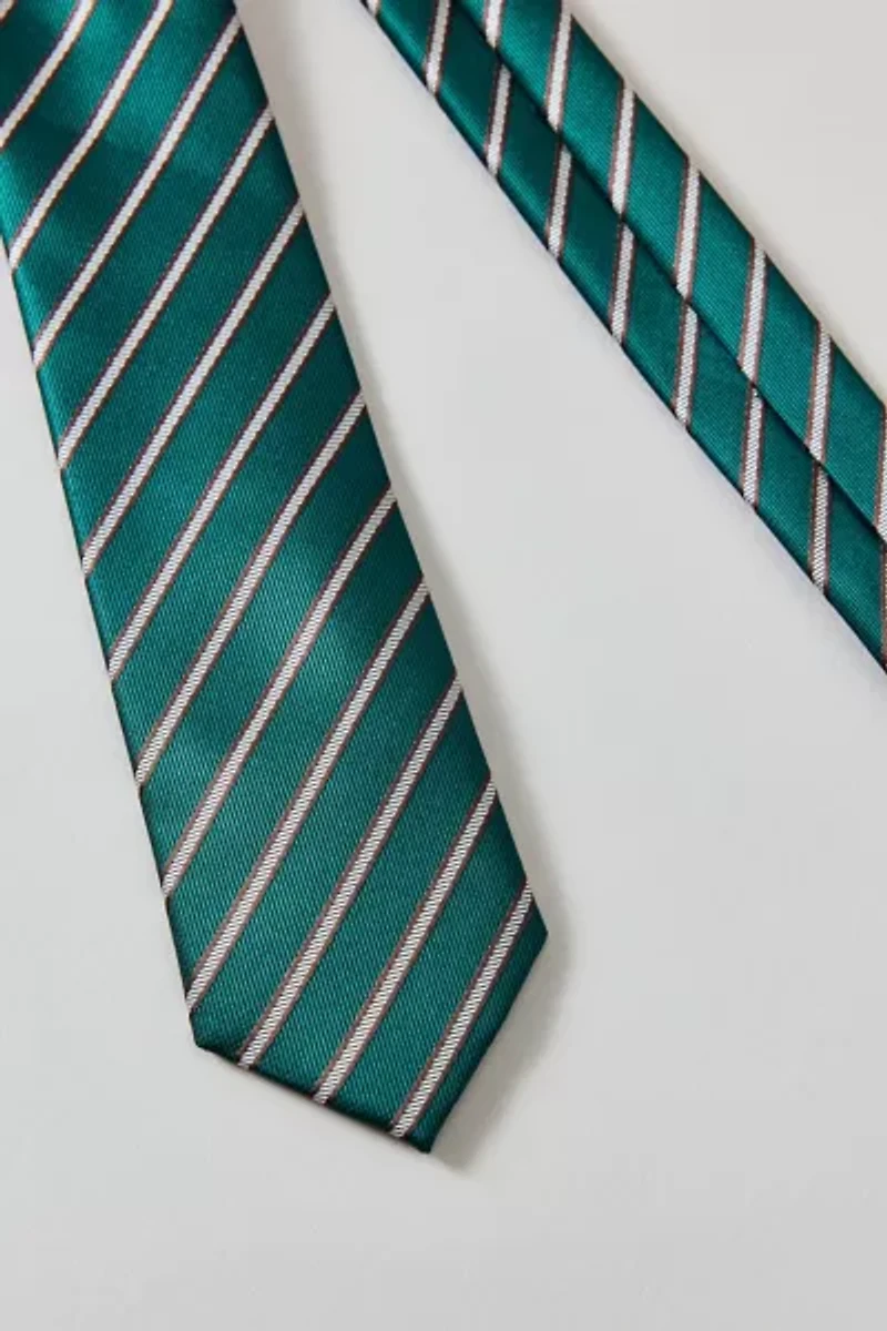 Stripe Pattern Neck Tie