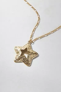 Temps En Temps Filigree Star Pendant Necklace