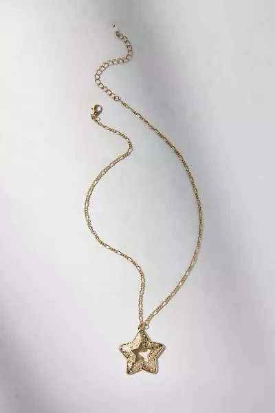 Temps En Temps Filigree Star Pendant Necklace