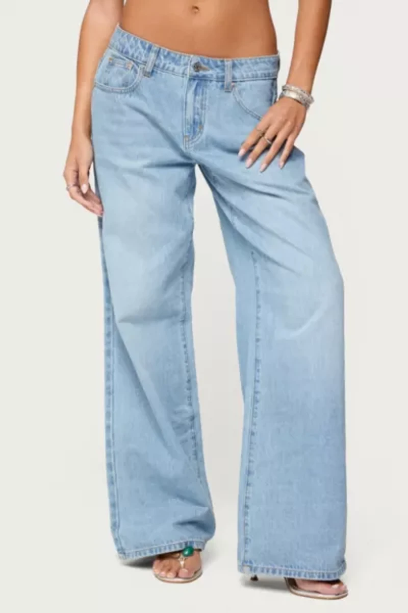 Edikted Mirra Embroidered Flower Low Rise Jeans