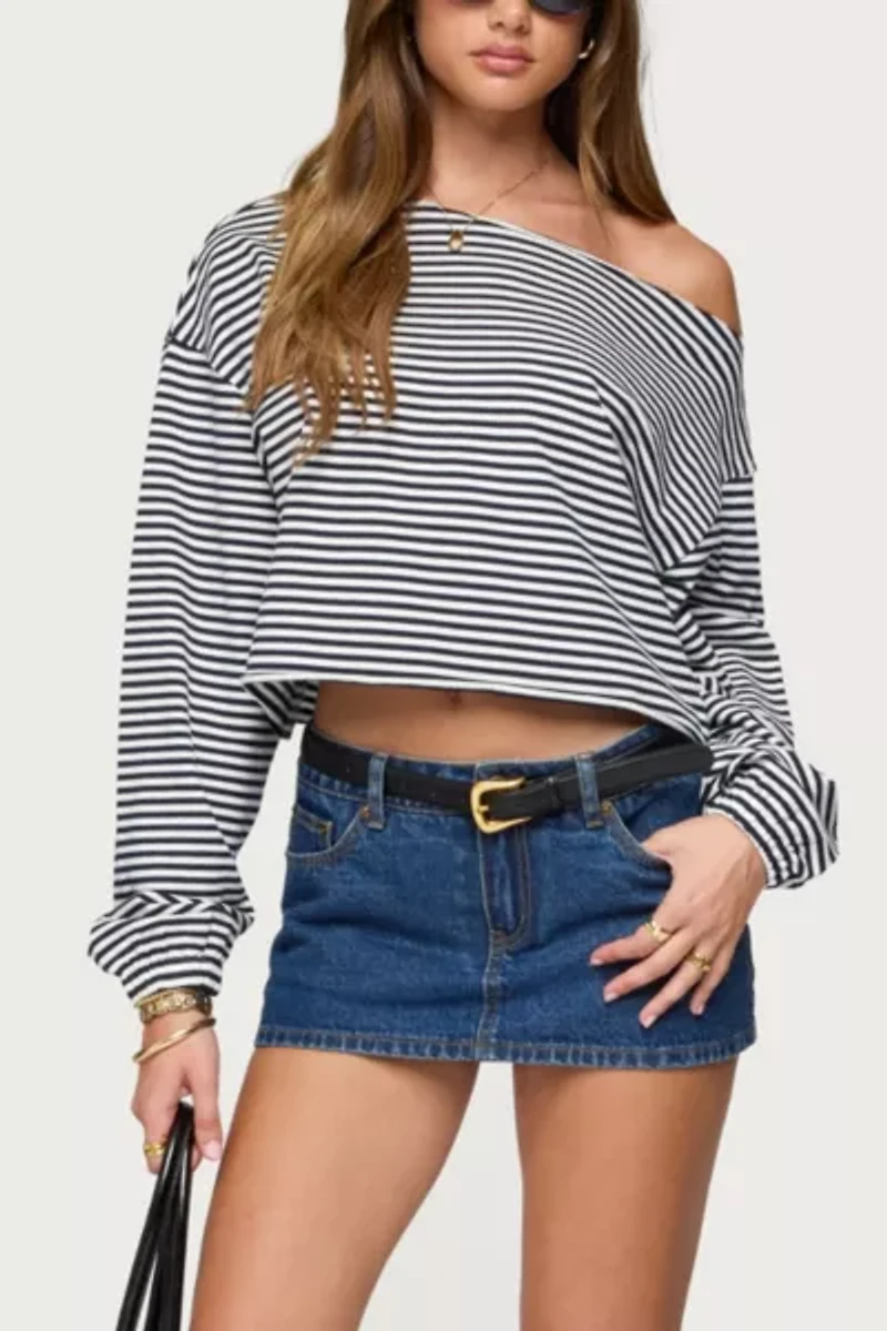 Edikted Aveline Off Shoulder Light Sweatshirt