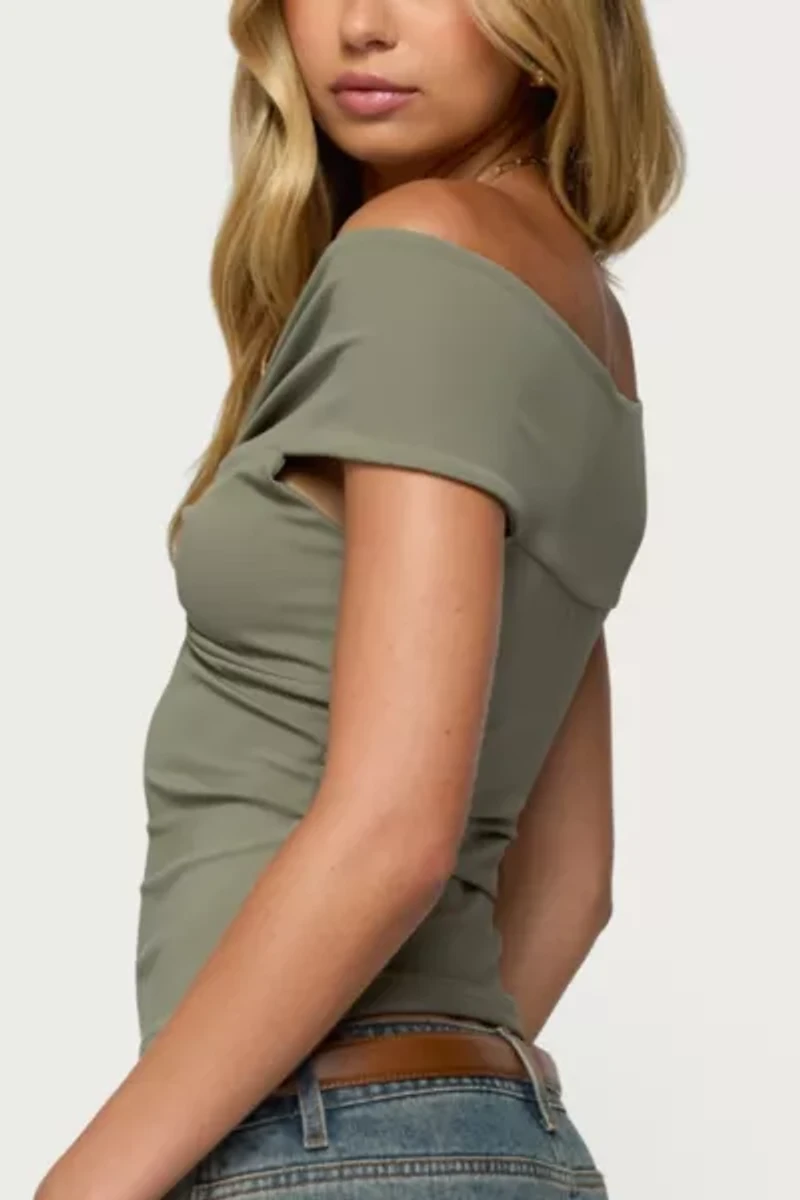 Edikted Twisted Front Off Shoulder Top