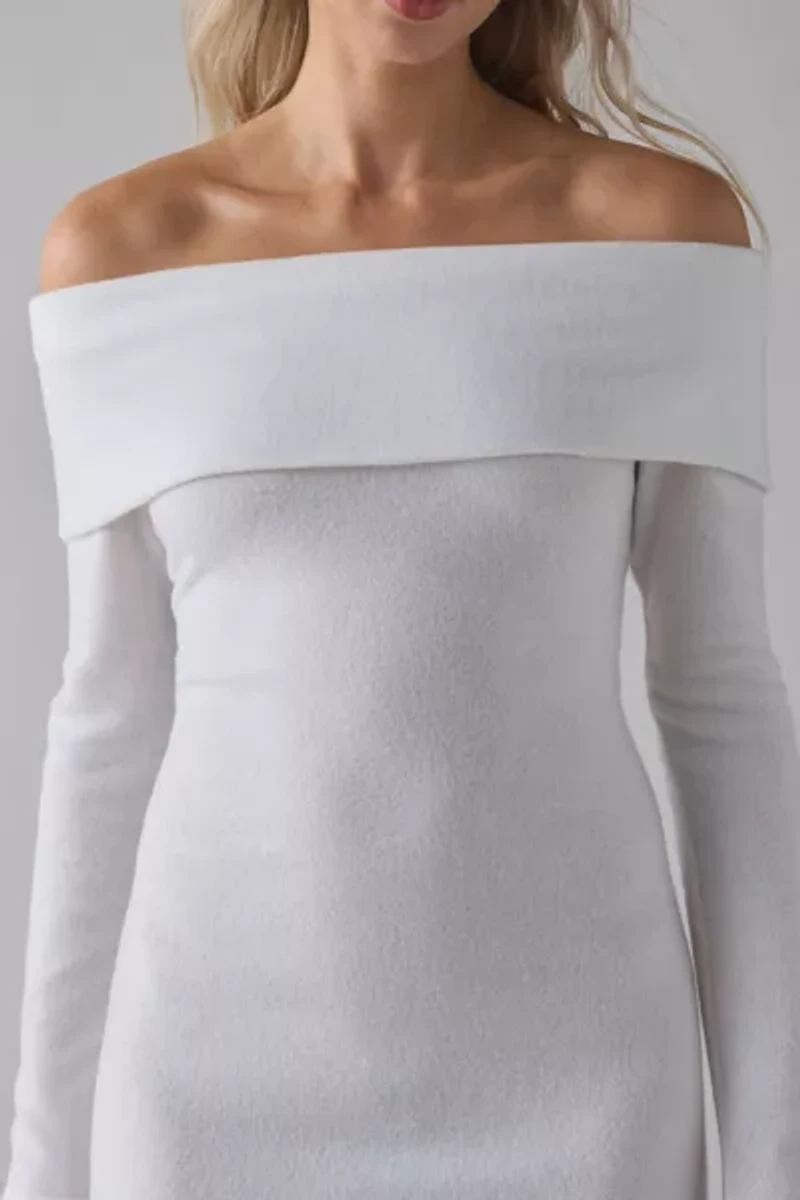 ReMADE By UO Remnants Knit Long Sleeve Off-The-Shoulder Mini Dress