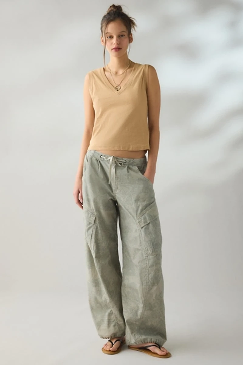 BDG V-Neck Sleeveless Spill The Tee