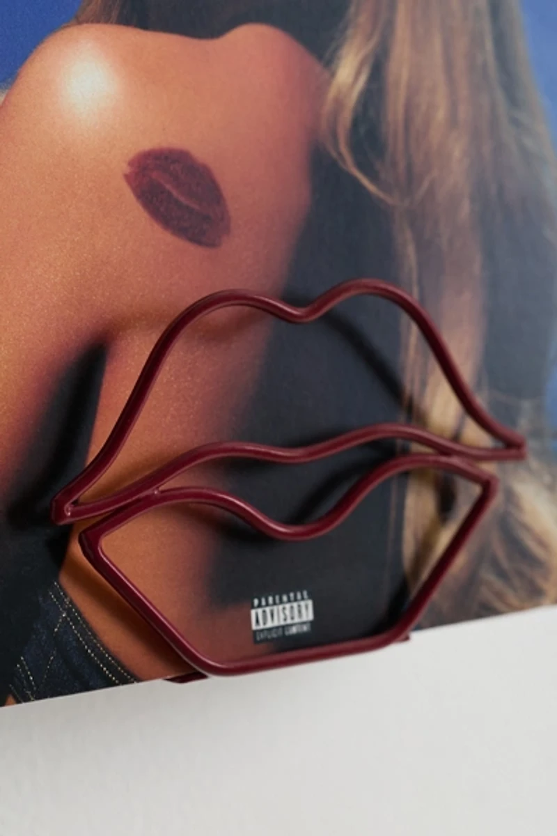 Lip Shaped Iron Vinyl Record Wall Shelf