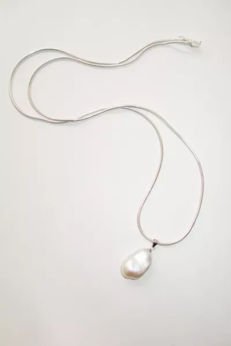 RIMOR Pearl Charm Snake Chain Necklace