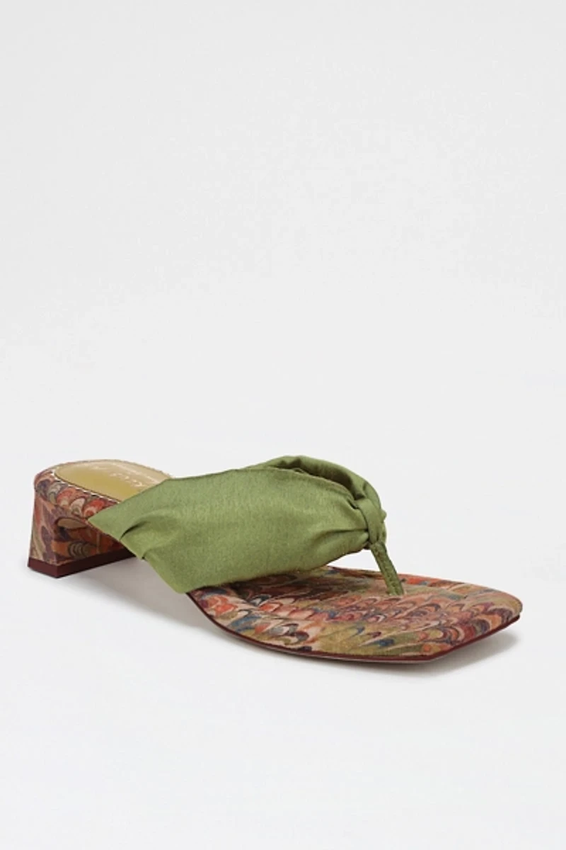 Circus NY By Sam Edelman Colette Thong Sandals