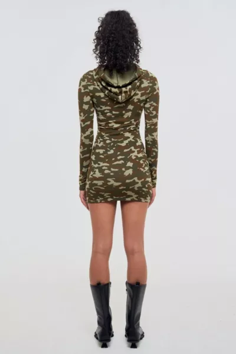 Frankie Collective Camo Hooded Dress 001