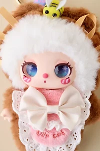 Liila’s Chef Kitten Blind Box Plushie Keychain