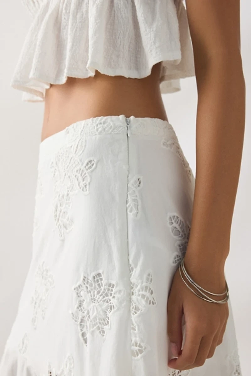 Kimchi Blue Elena Eyelet Lace Hanky Hem Midi Skirt