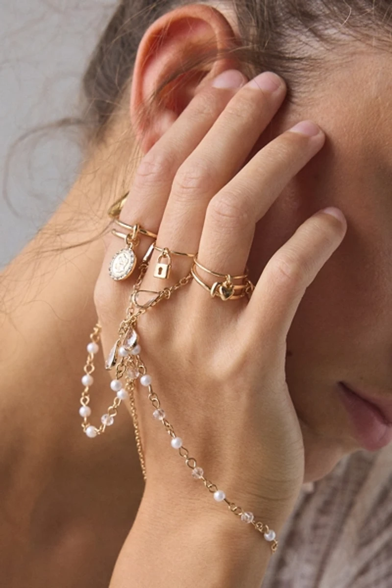 Pearl Charm Hand Chain Ring Set