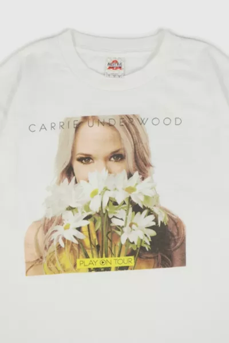 Vintage Carrie Underwood 2010 Tour Tee
