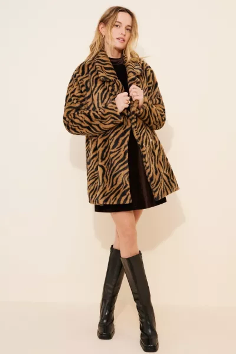 4SI3NNA Hilary Faux Fur Coat