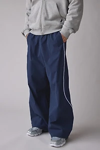 UO Retro Relaxed Wind Pant